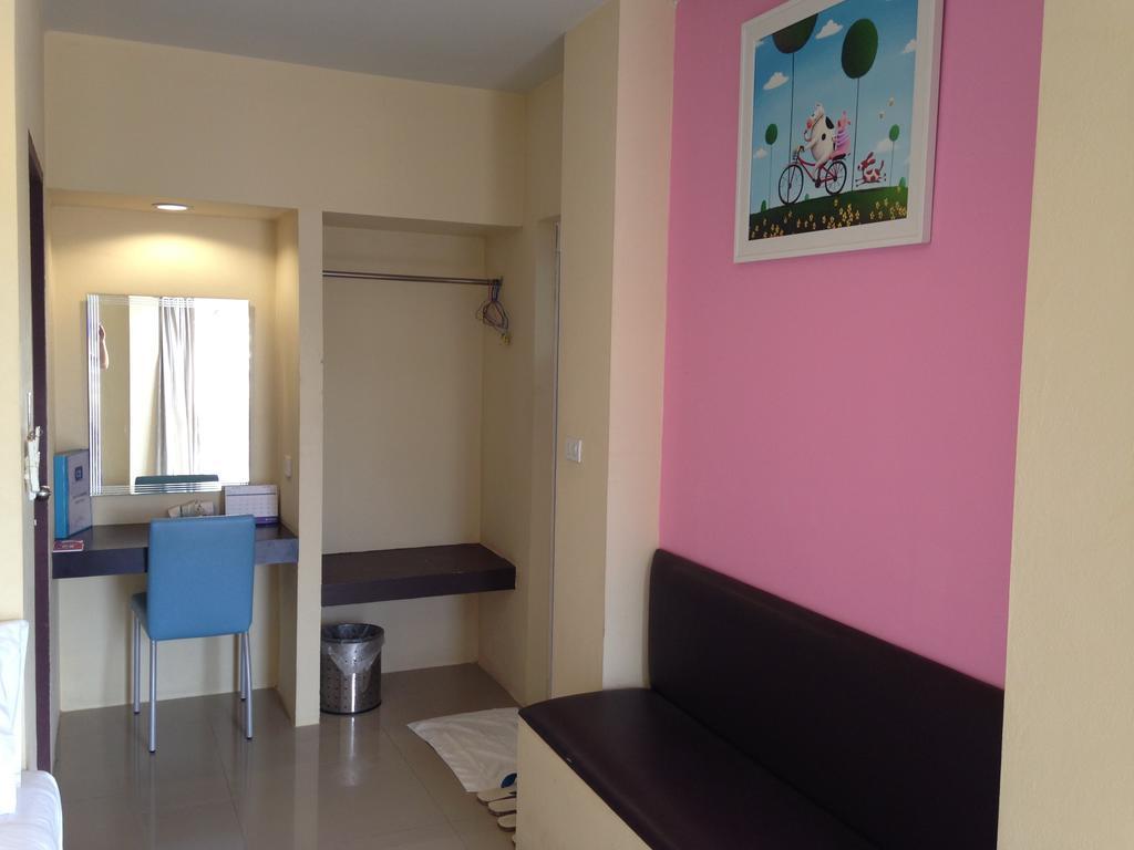C2 Residence Lampang Ngoại thất bức ảnh