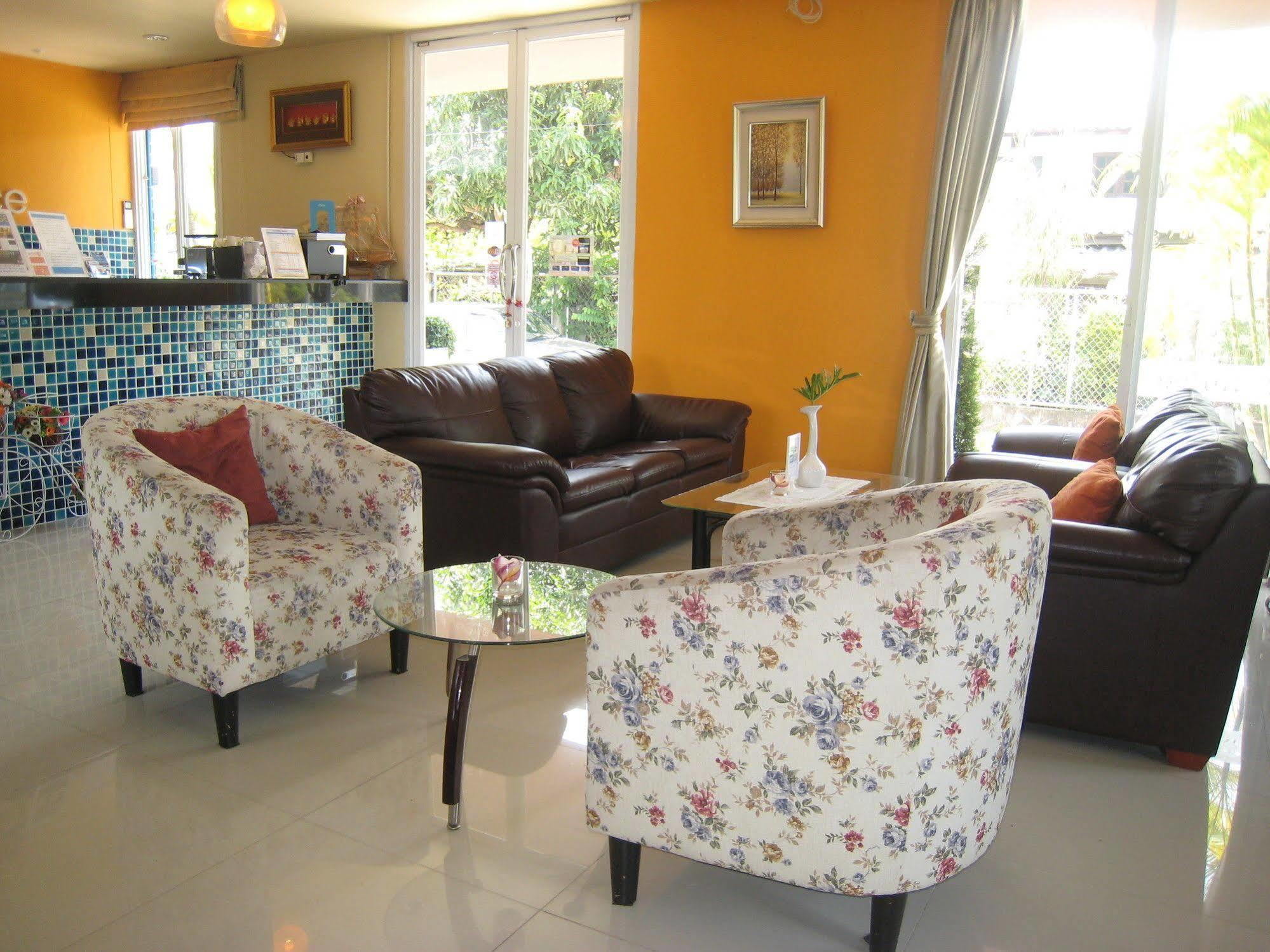 C2 Residence Lampang Ngoại thất bức ảnh