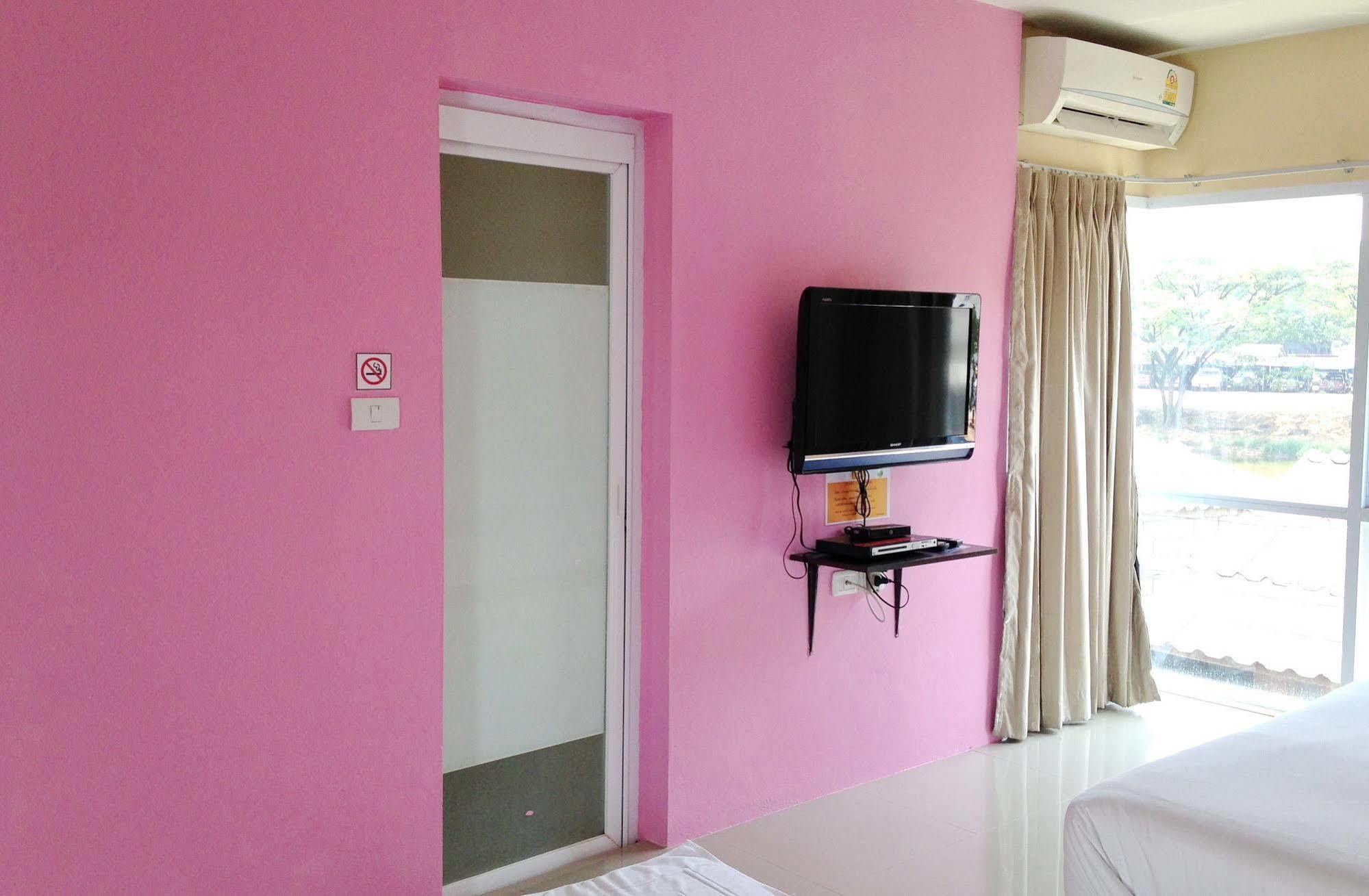 C2 Residence Lampang Ngoại thất bức ảnh
