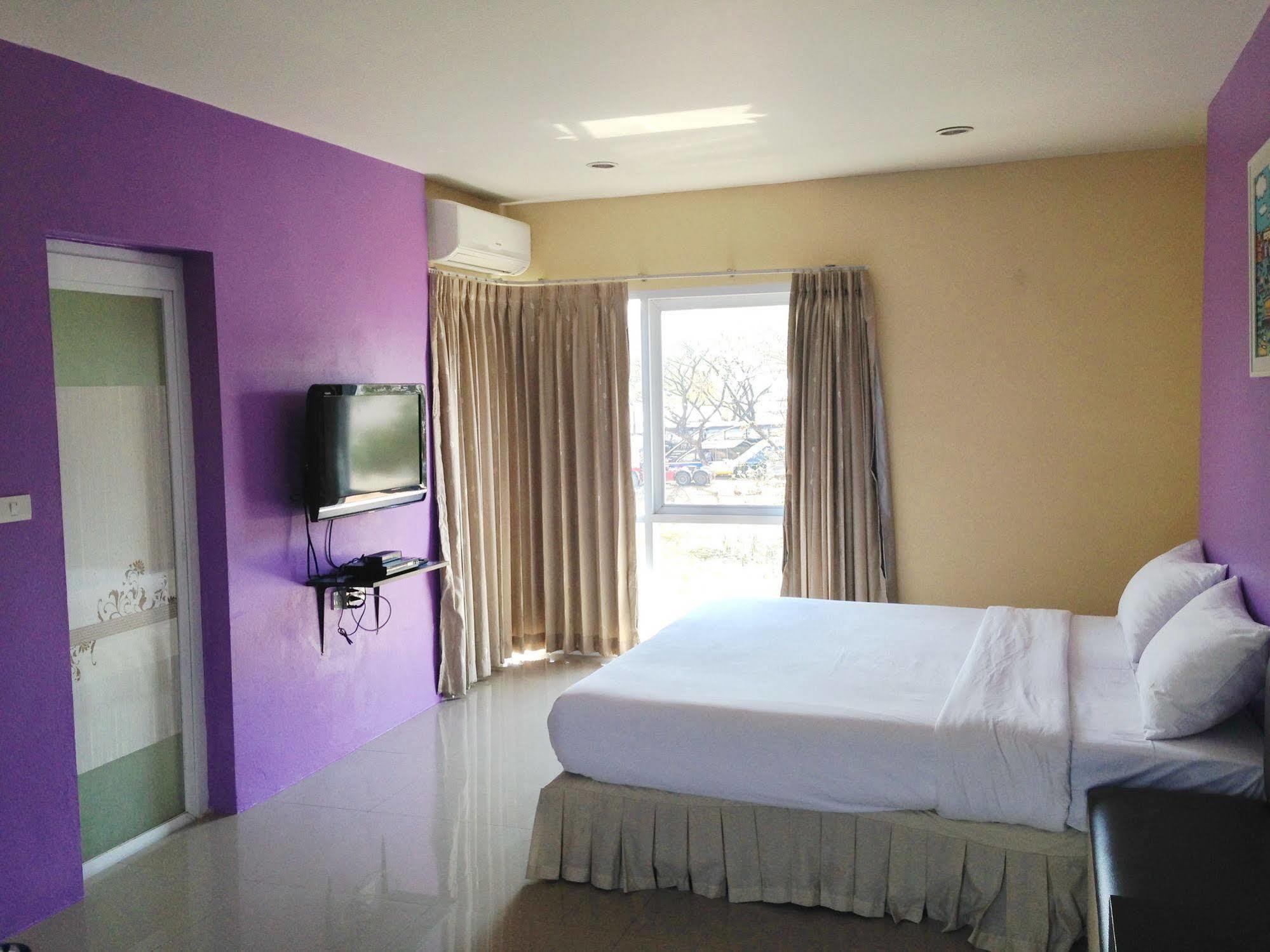 C2 Residence Lampang Ngoại thất bức ảnh